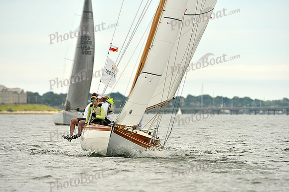 2015 NYYC Annual Regatta C 252