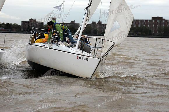 2011 NY Architects Regatta 413