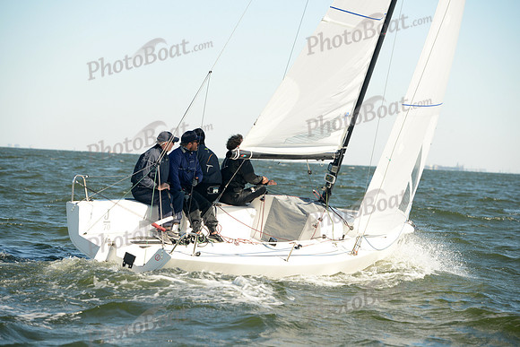 2016 J70 Midwinters B_0221