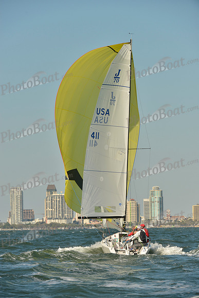 2017 Quantum J70 Midwinters B_0544