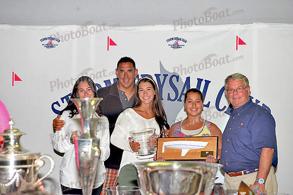 2013 Block Island Race Week D-E Awards 362