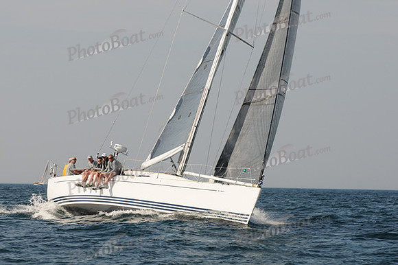 2010_Newport_Bermuda 1966
