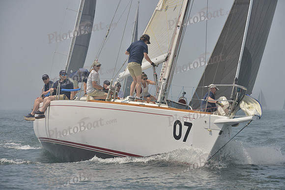 2025 Block Island Race Week B_0870