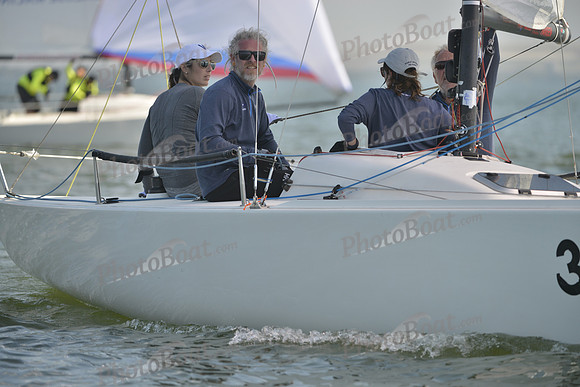 2016-2017 Quantum J70 Winter Series III_1522