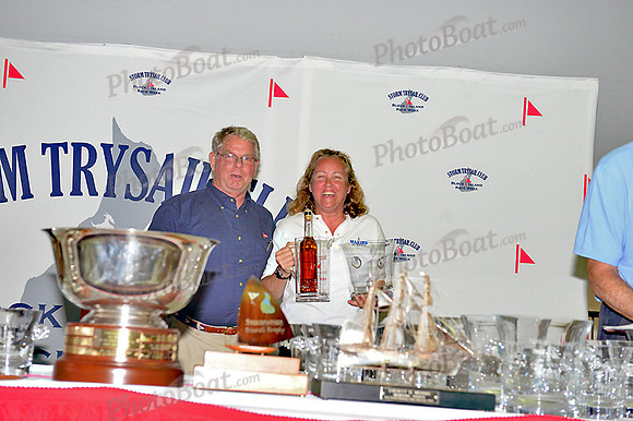 2013 Block Island Race Week D-E Awards 366