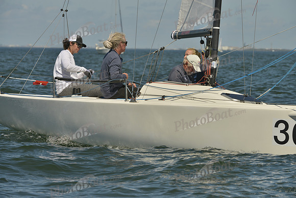 2017 Quantum J70 Midwinters A_0975