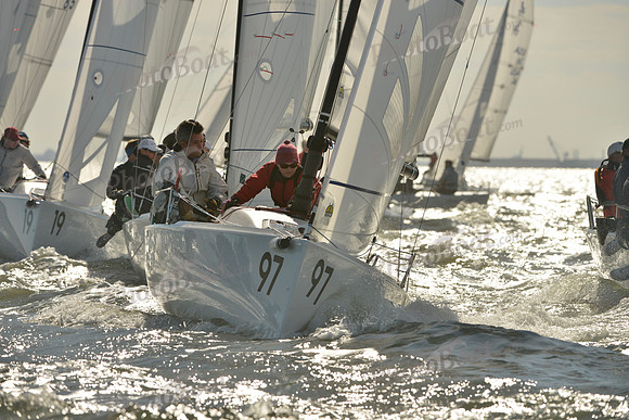 2016-2017 Quantum J70 Winter Series I_0160