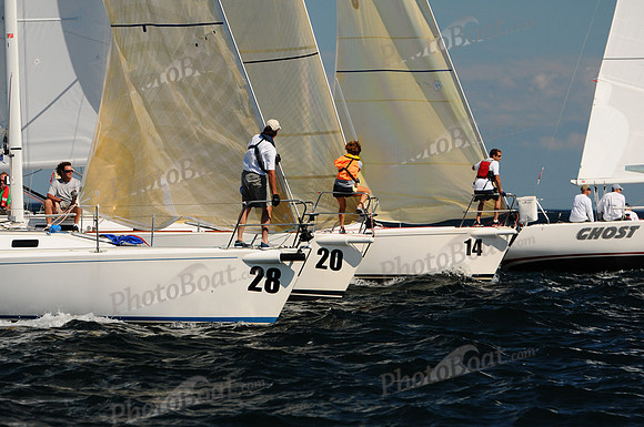 2011 J105 NAs B 581