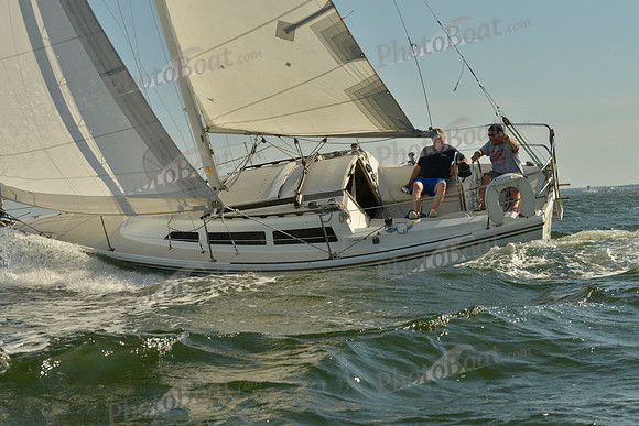 2016 NYYC Race Week A 1828