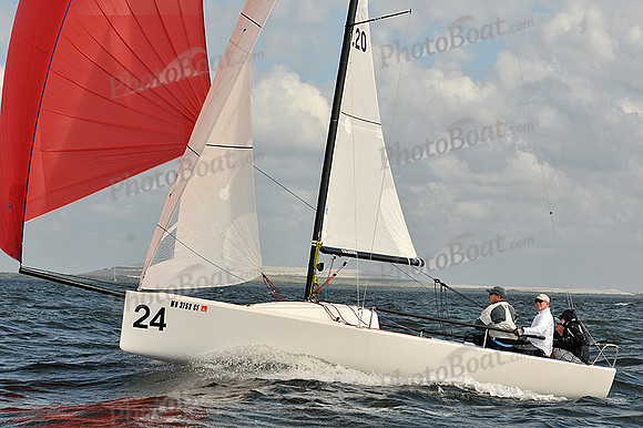 2014 J70 Winter Series A 1570