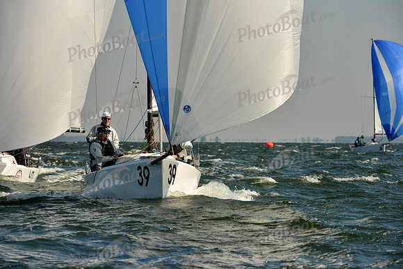 2016 J70 Midwinters C_0171