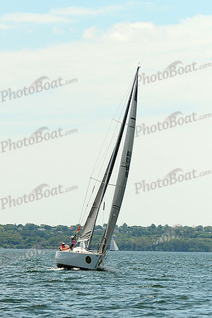 2014 NYYC Annual Regatta C 552