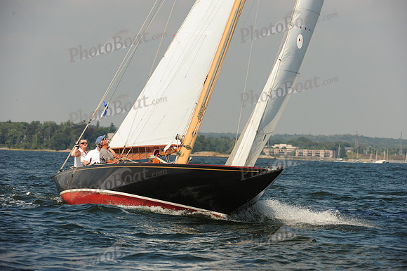 2015 IHYC Classic Yacht Regatta B 191