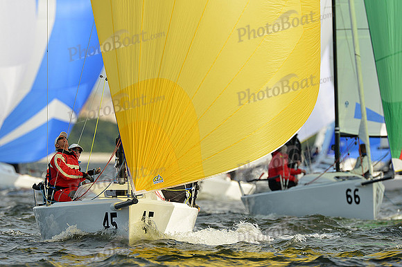 2015 J70 Winter Series B 948