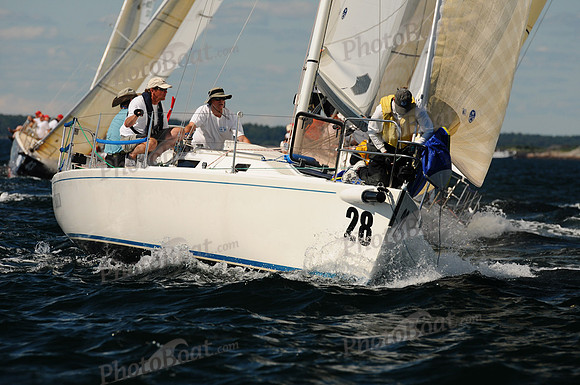 2011 J105 NAs B 818