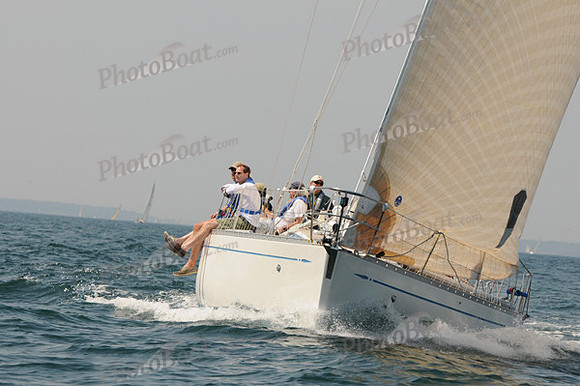 2010_Newport_Bermuda 960