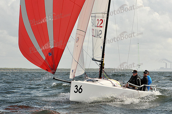 2014 J70 Winter Series A 1543