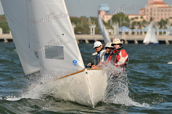 2012 Thistle MidWinters B 004
