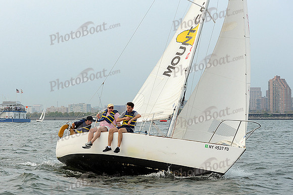 2013 NY-Architects-Regatta 757