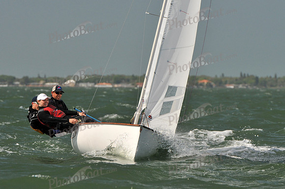 2012 Thistle Midwinters B 733