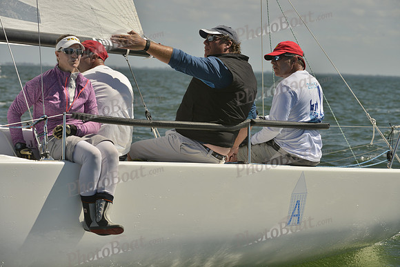 2017 Quantum J70 Midwinters A_0834