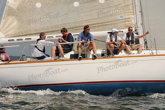 2010_Newport_Bermuda 392