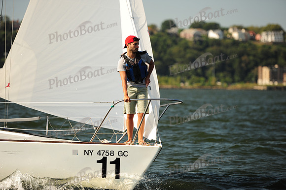 2015 NY Architects Regatta B 418
